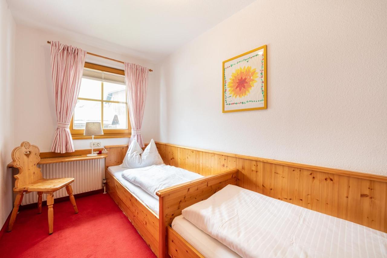 Mayer - Wirtshaus Und Dorfhotel Санкт-Мартин-ам-Гримминг Экстерьер фото